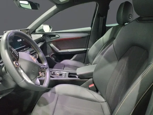 Cupra León