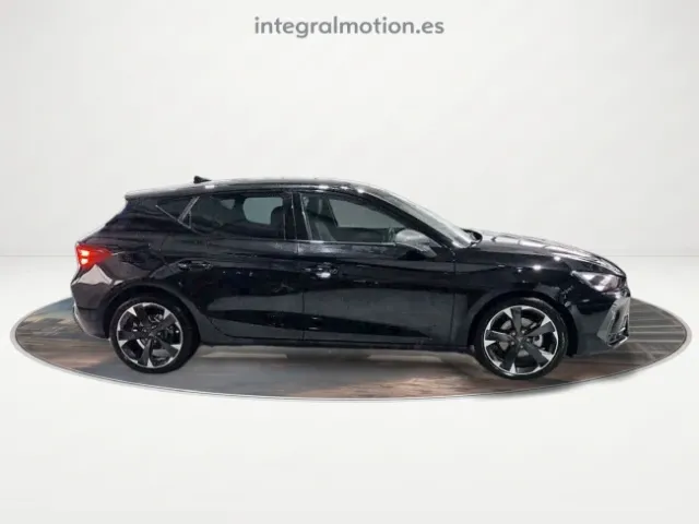 Cupra León