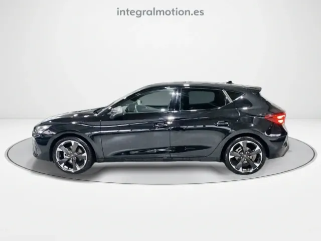 Cupra León