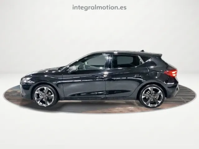 Cupra León