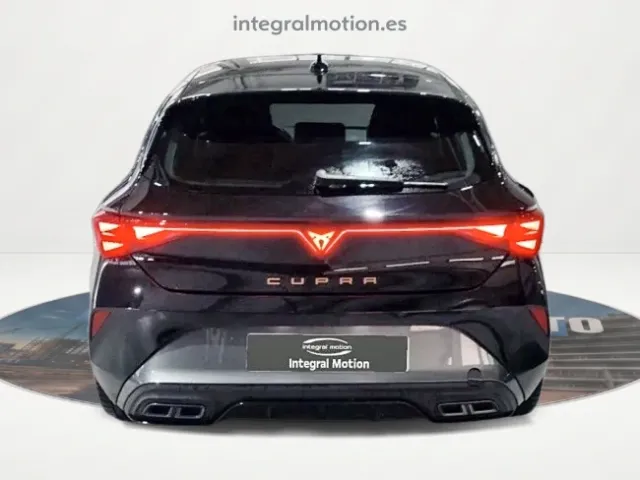 Cupra León