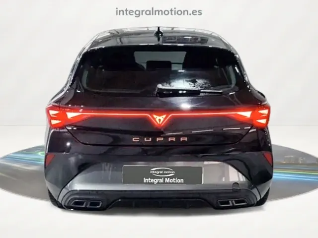 Cupra León