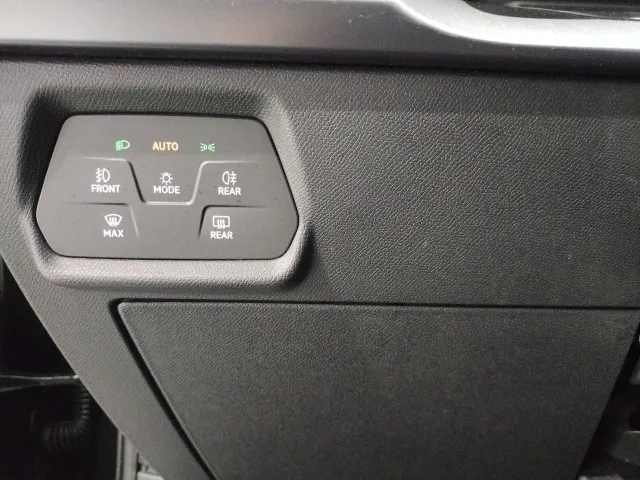 Cupra León