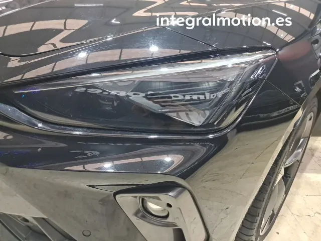 Cupra León