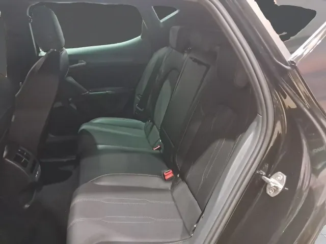 Cupra León