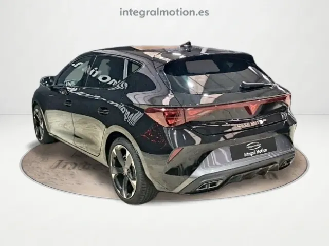 Cupra León