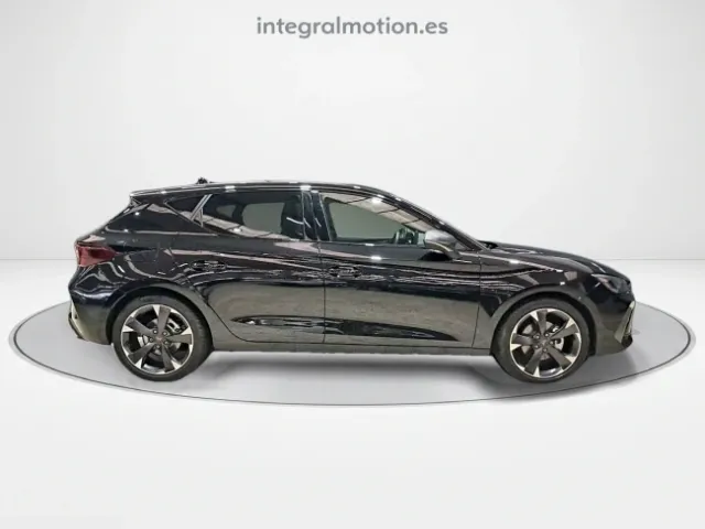 Cupra León