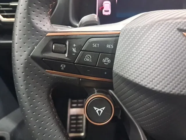 Cupra León