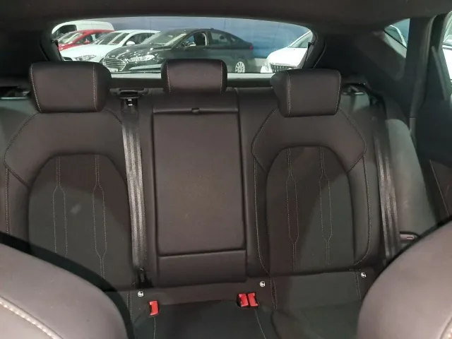 Cupra León