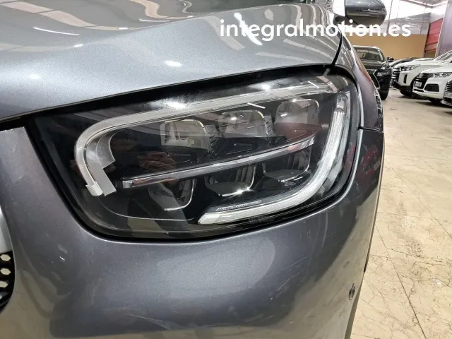 Mercedes GLC