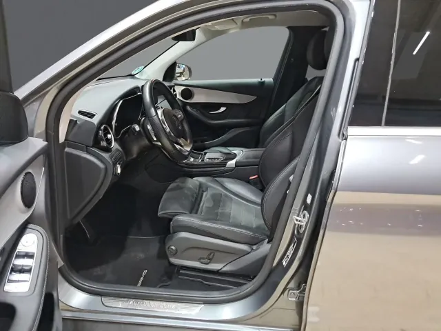Mercedes GLC