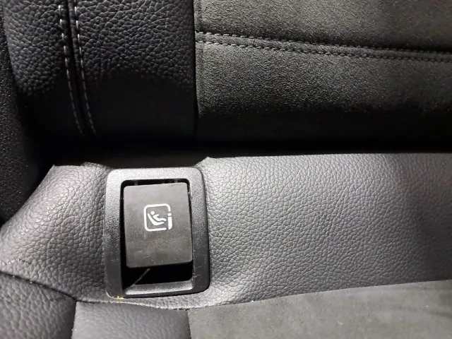 Mercedes GLC