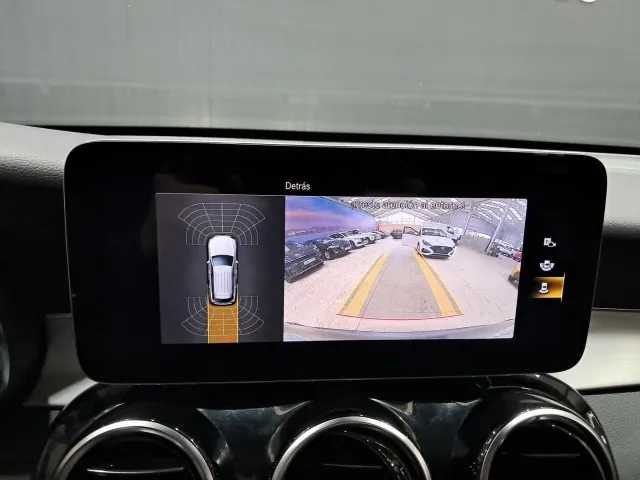 Mercedes GLC