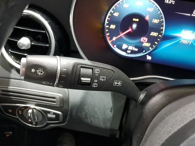 Mercedes GLC
