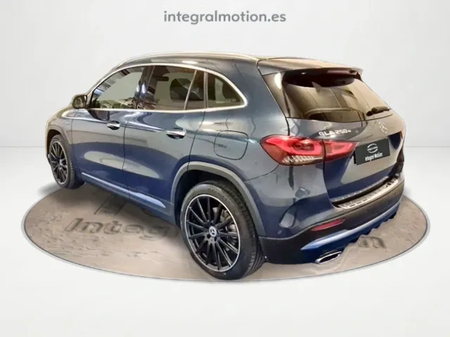 Mercedes GLA