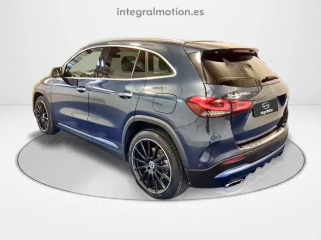 Mercedes GLA