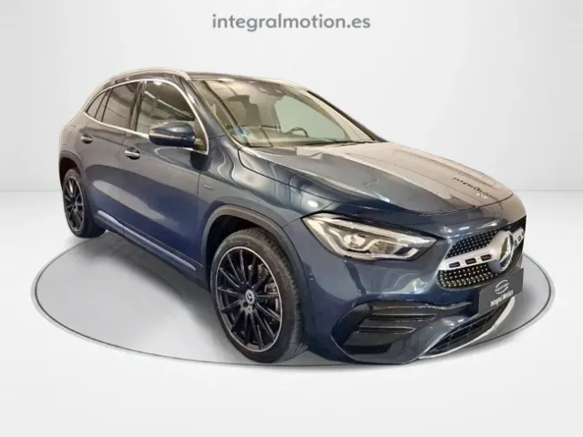 Mercedes GLA