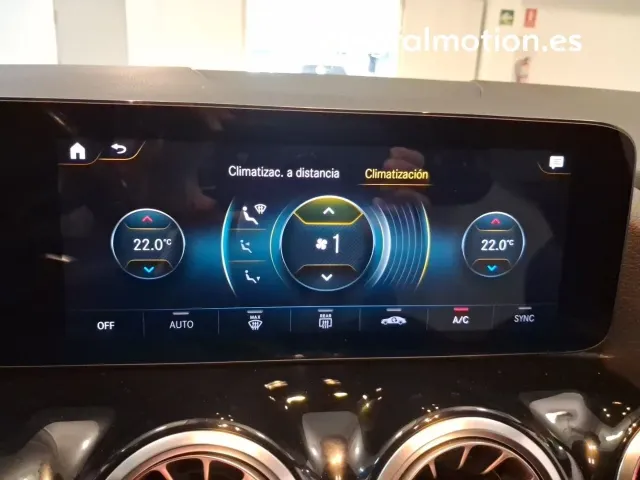 Mercedes GLA