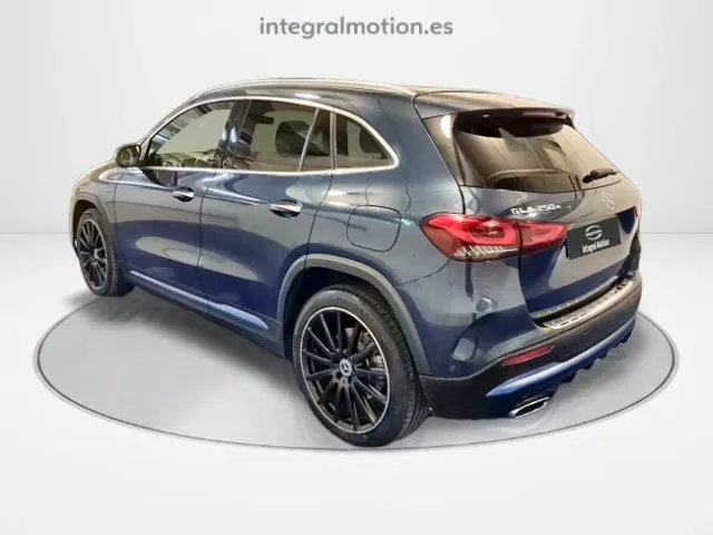 Mercedes GLA