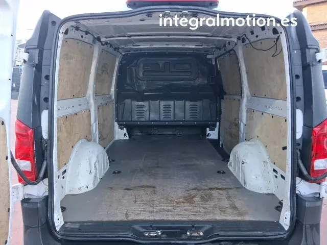 Mercedes Vito
