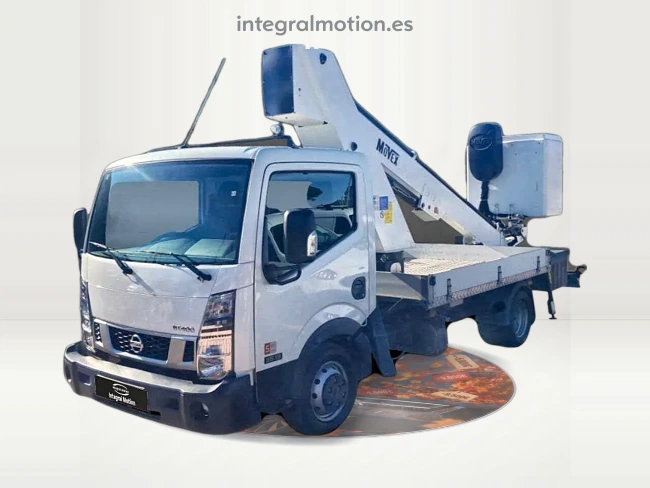 Nissan NT400