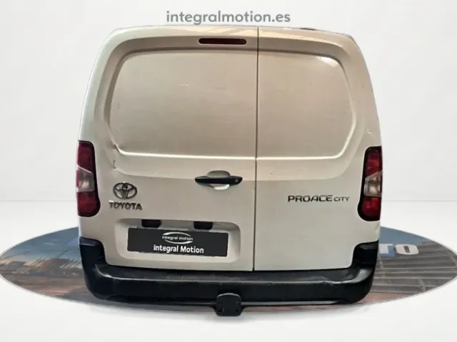 Toyota Proace City