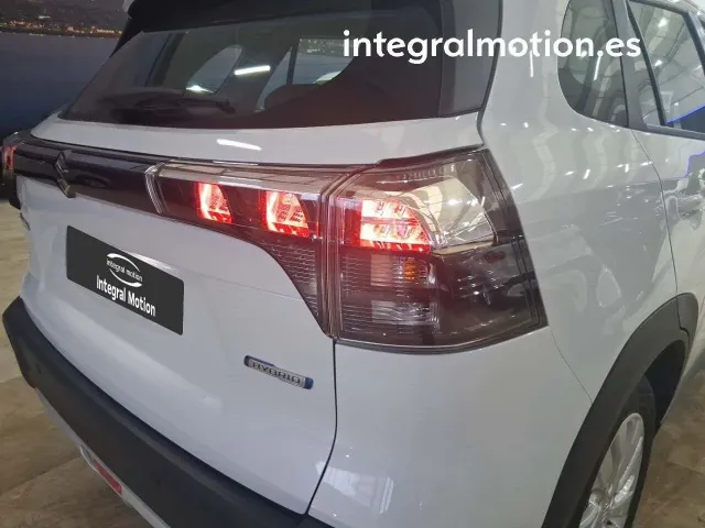 Suzuki SCross