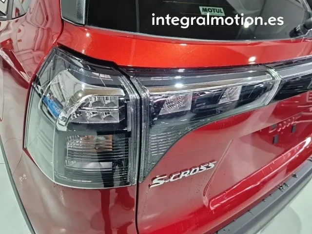 Suzuki SCross