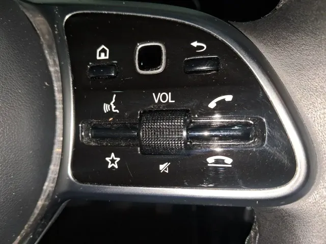 Mercedes CLA