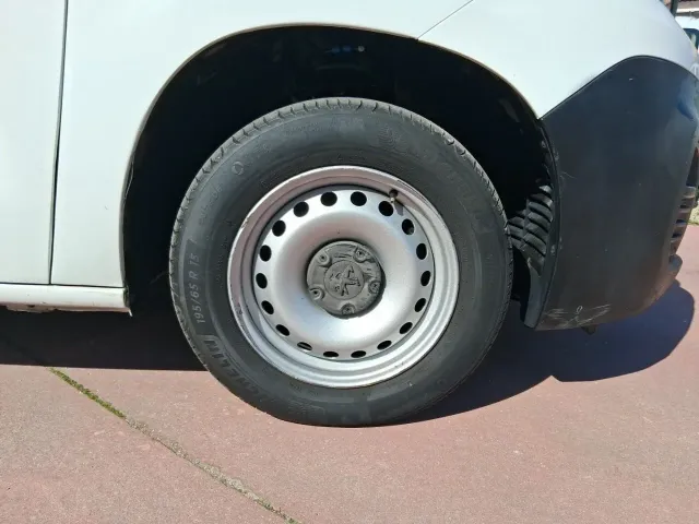 Peugeot Partner
