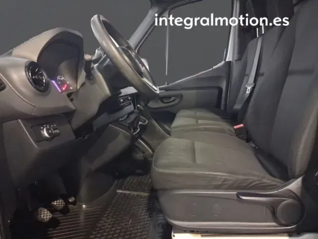 Mercedes Sprinter