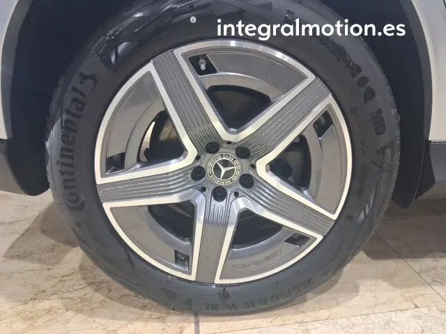 Mercedes GLC
