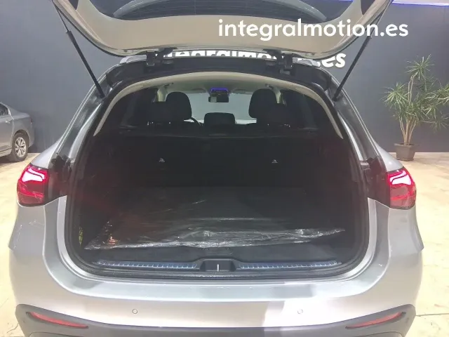 Mercedes GLC