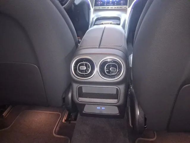 Mercedes GLC