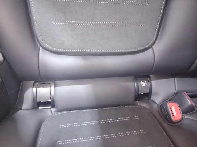 Mercedes GLC