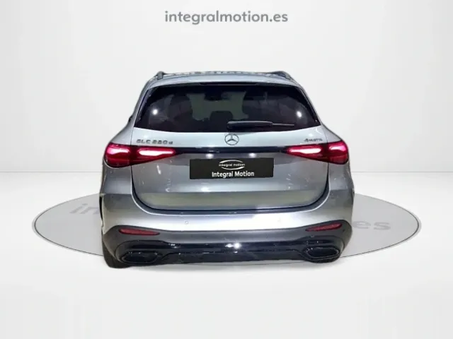 Mercedes GLC