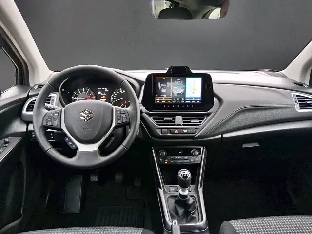Suzuki SCross