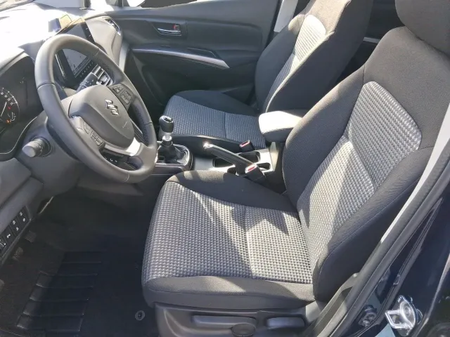 Suzuki SCross