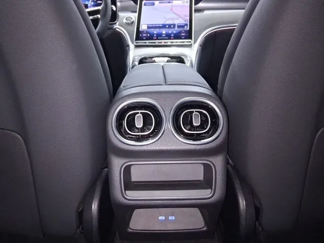 Mercedes GLC