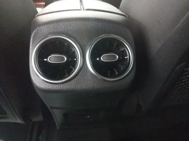 Mercedes CLA