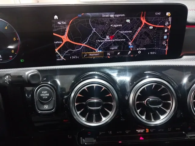 Mercedes CLA