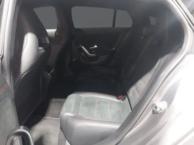 Mercedes CLA