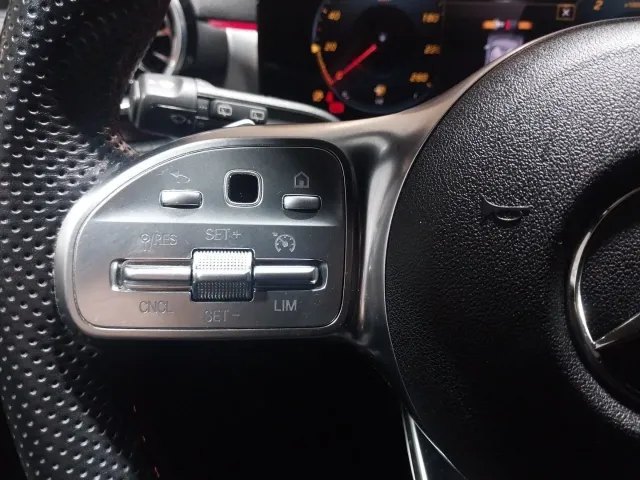 Mercedes CLA