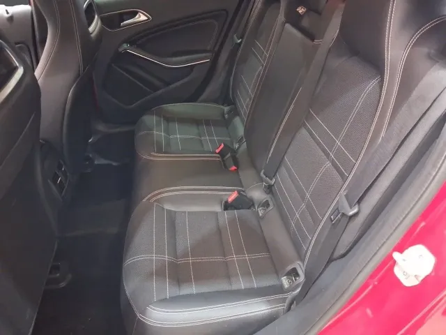 Mercedes GLA