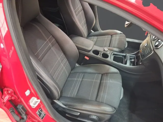 Mercedes GLA
