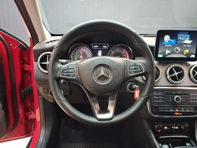 Mercedes GLA
