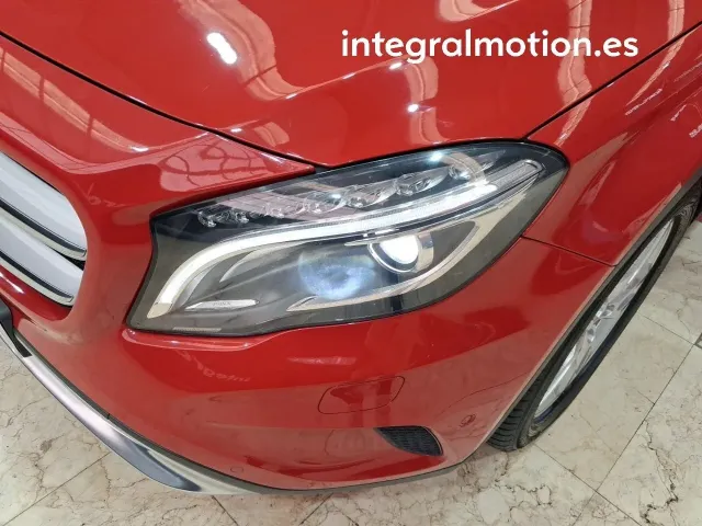 Mercedes GLA
