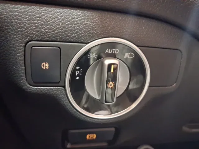 Mercedes GLA