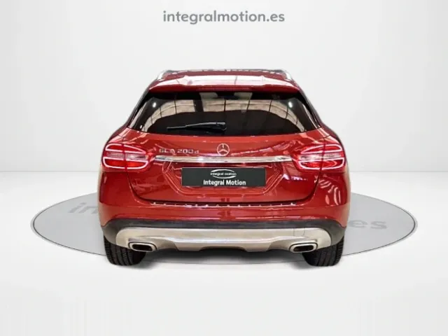Mercedes GLA