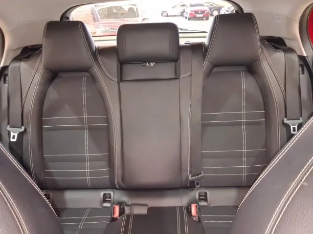 Mercedes GLA